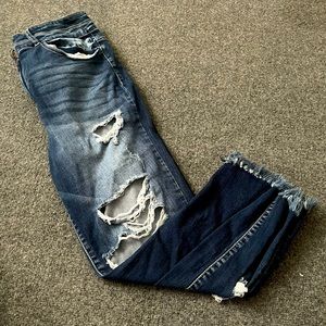 KanCan Signature Buckle Exclusive Skinny Jeans